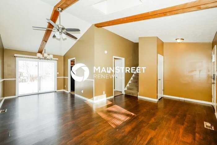 5510 Milhouse Rd - Photo 5 of 18