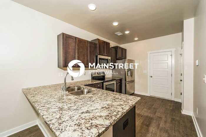 5726 Cheshire Cove Cir - Photo 7 of 18