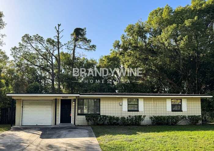 6020 George Wood Ln W - Photo 2 of 18