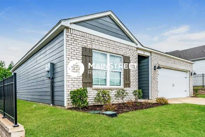 75 Sussex Rd - Photo 2 of 17