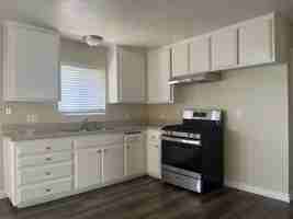 featured image of 14070 Juniper St