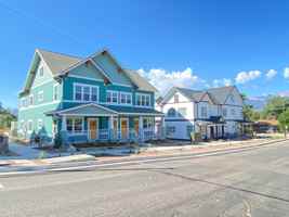 featured image of 2602 N Cascade Ave