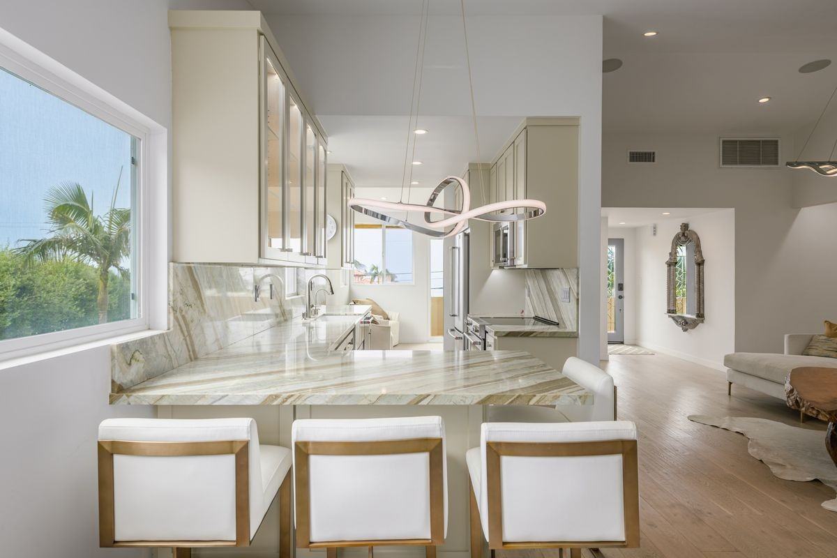 Birdview Ave - Photo 3 of 10