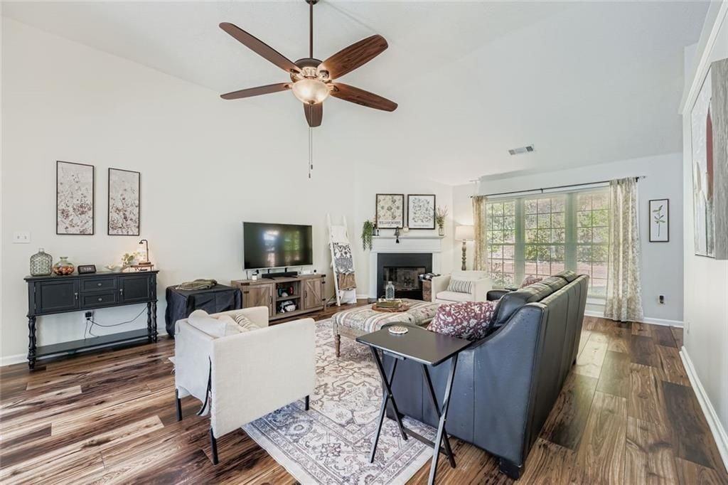 2895 Dogwood Creek Pkwy - Photo 5 of 31