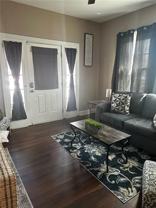 918 Forstall St - Photo 1 of 1