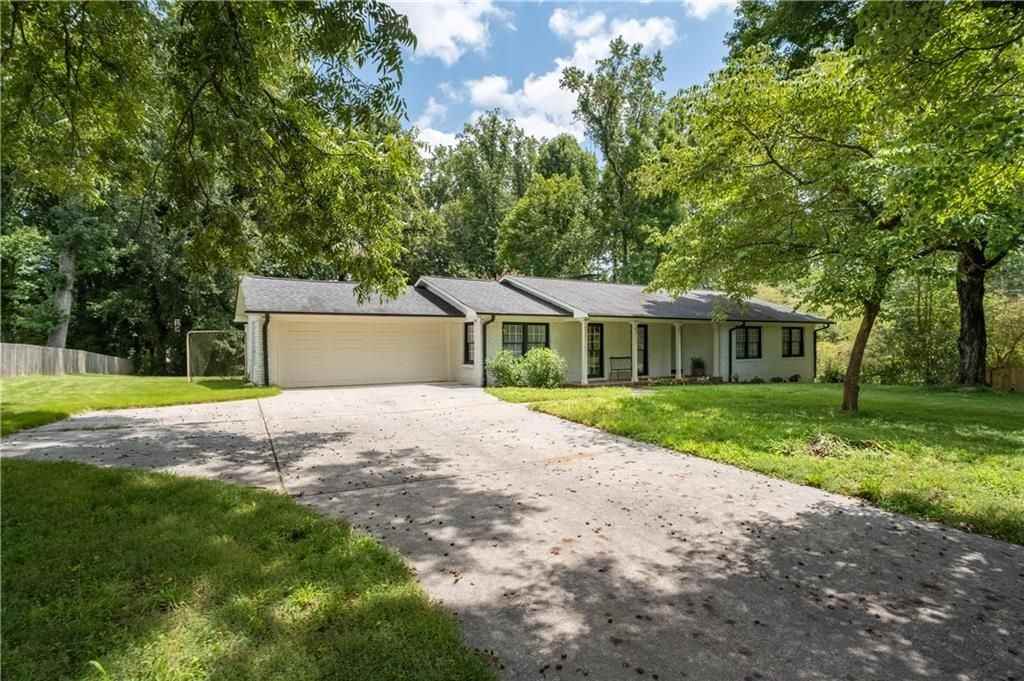 285 Dania Dr - Photo 3 of 24