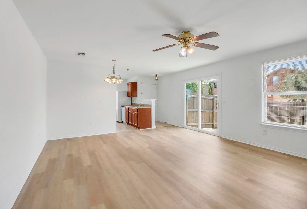 11247 Dublin Trce - Photo 4 of 16