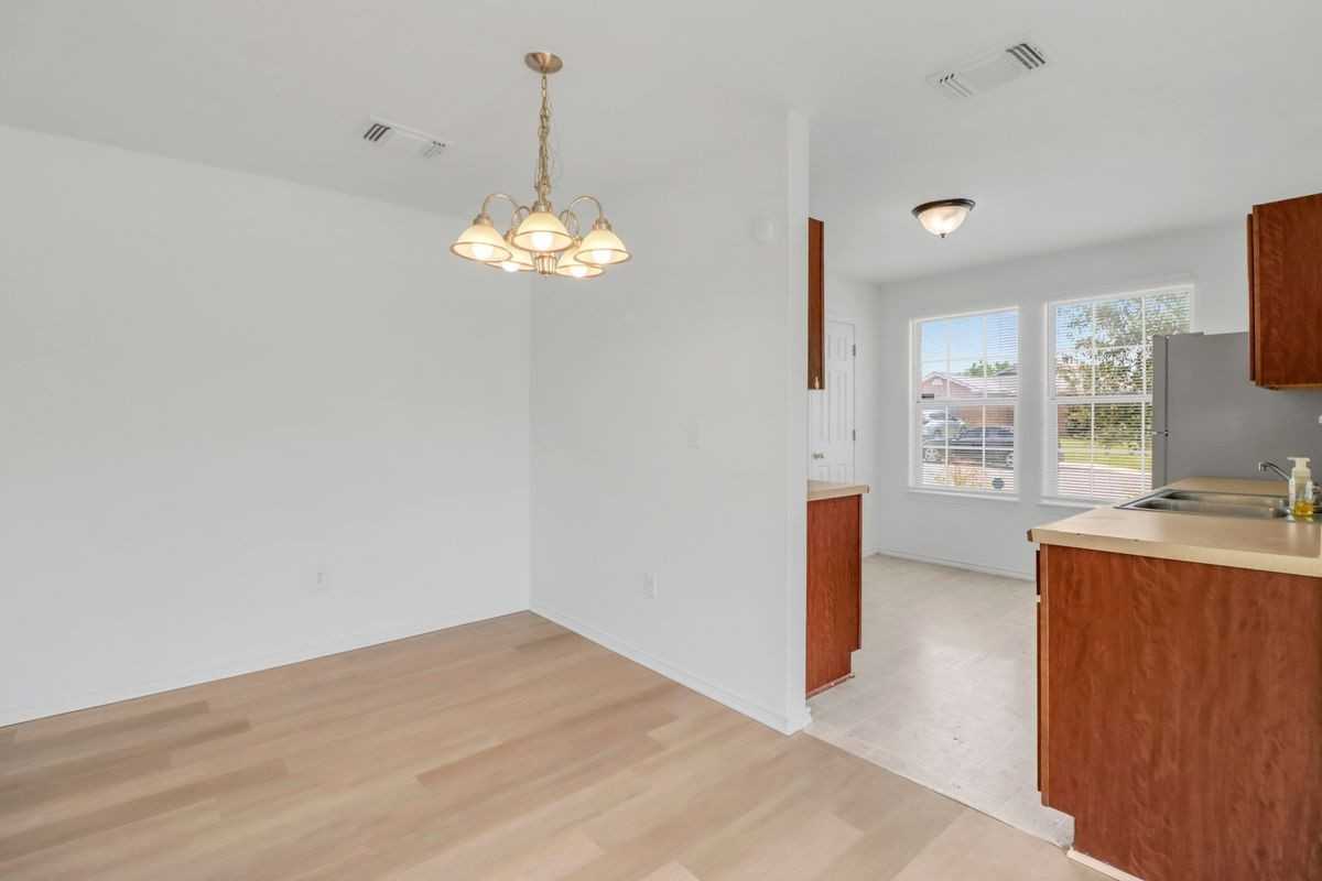 11247 Dublin Trce - Photo 5 of 16