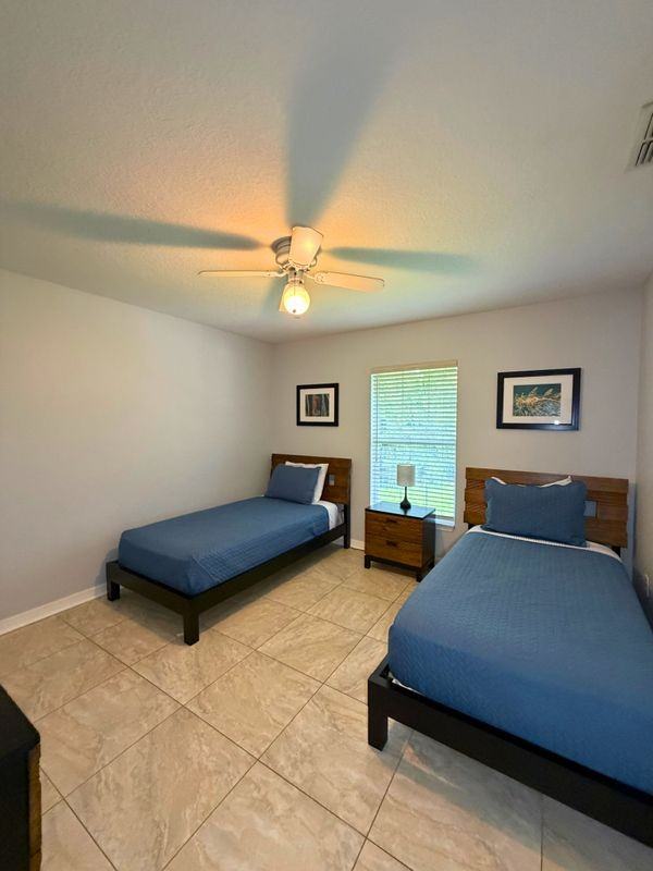 152 Meadow Ave - Photo 7 of 42