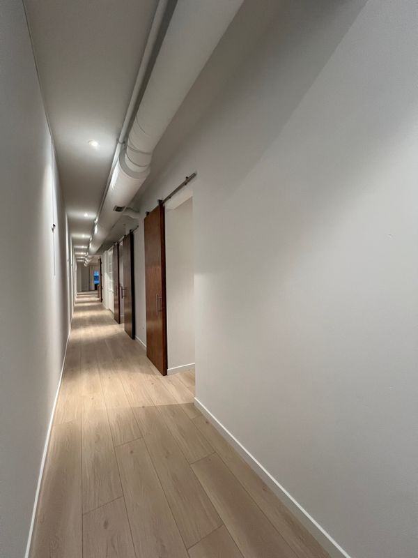 1813 Capitol Ave - Photo 6 of 26
