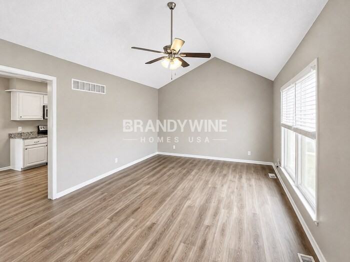 106 S Prairie Rose St - Photo 4 of 29