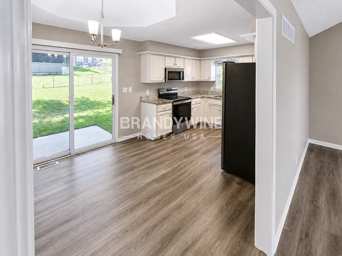 106 S Prairie Rose St - Photo 7 of 29