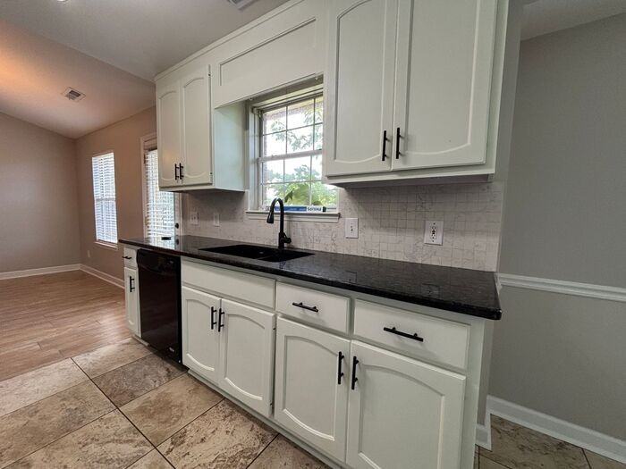 115 Country Charm Ln - Photo 6 of 31
