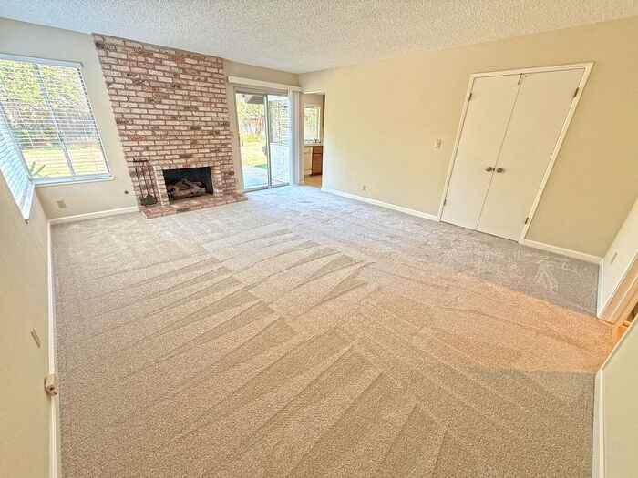 6462 Sproul Ct - Photo 5 of 18