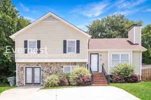 featured image of 14 Fieldale Ct