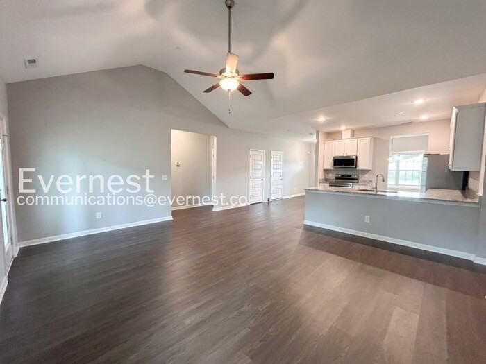 1002 Echo Ridge Rd - Photo 6 of 25