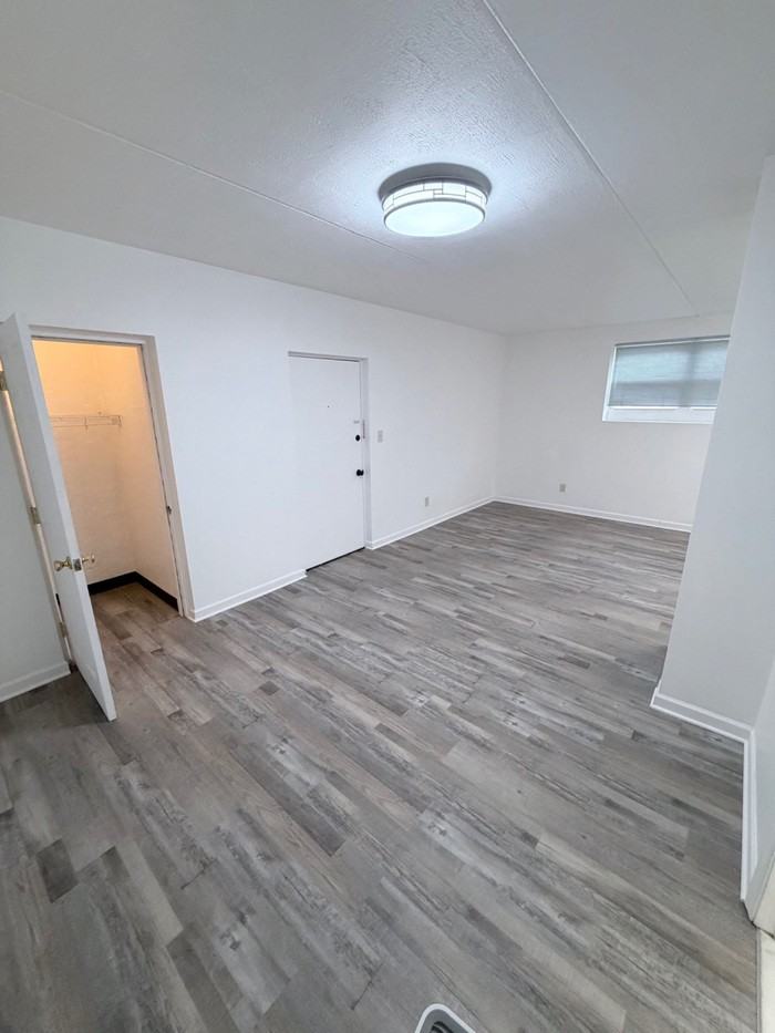 115 E Middle St #1 - Photo 2 of 15