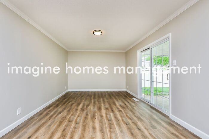 701 Whitewillow Ln - Photo 6 of 20