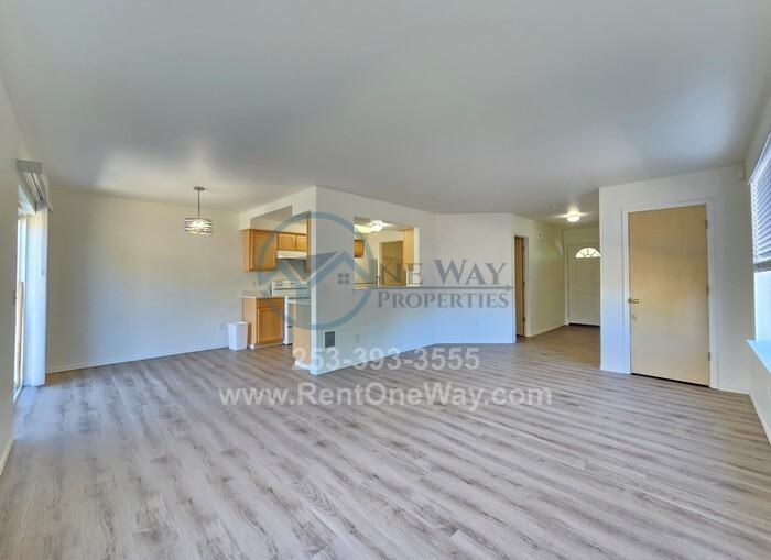 610 11th Ave - Photo 4 of 16