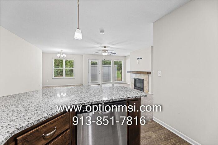 422 N Clayview Dr - Photo 6 of 30