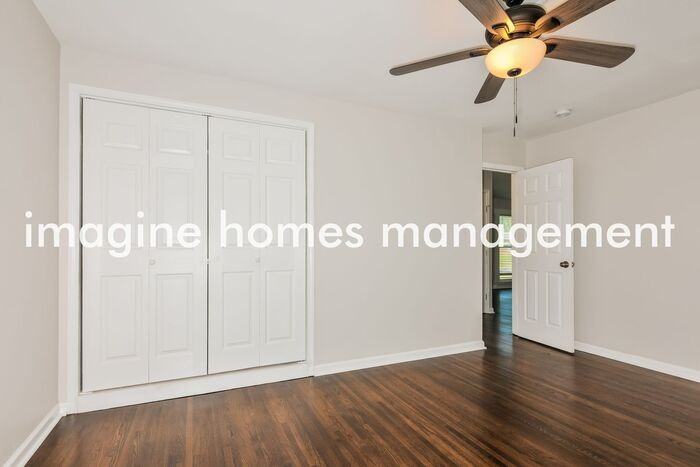 8914 Chickasaw Dr - Photo 7 of 17