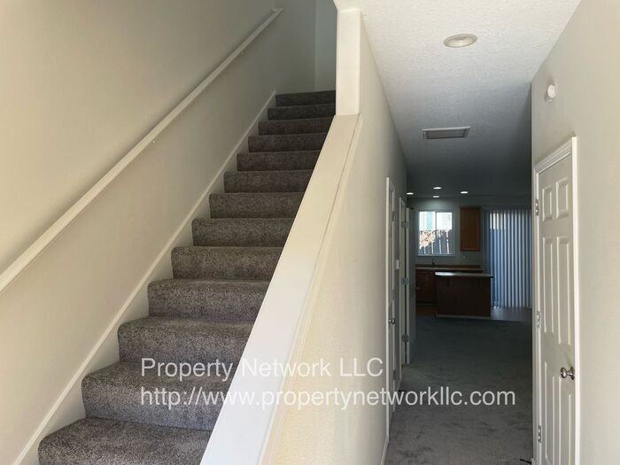 5937 Se 16th Loop - Photo 6 of 15
