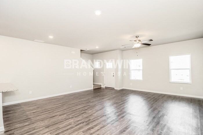 125 Windflower Way - Photo 6 of 29