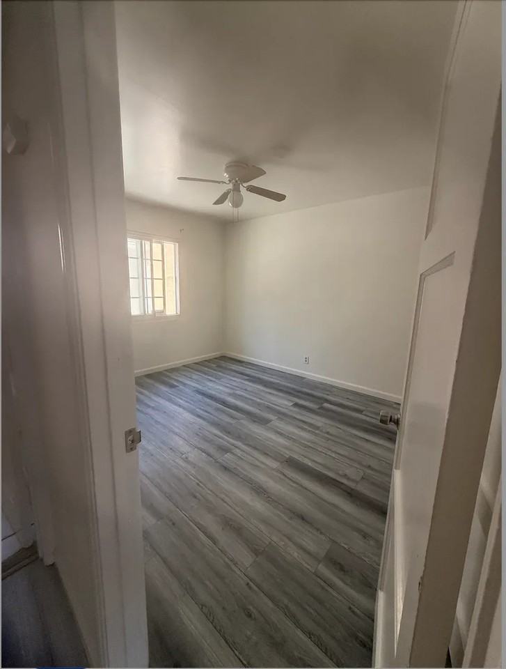 8919 Reading Ave #NA - Photo 3 of 6