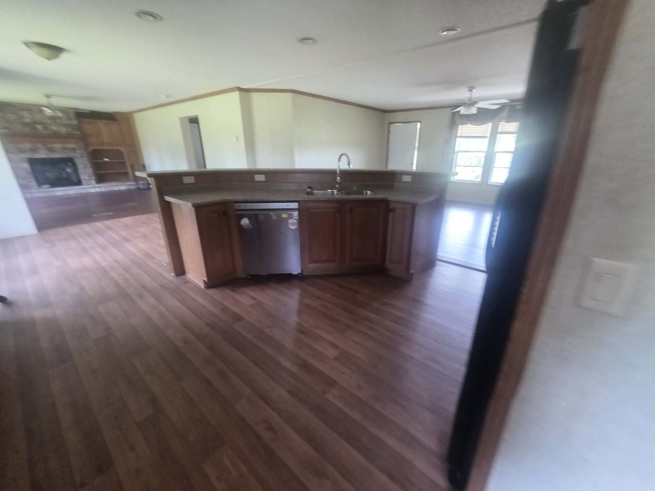 2409 Dreyfus Rd #NA - Photo 2 of 14
