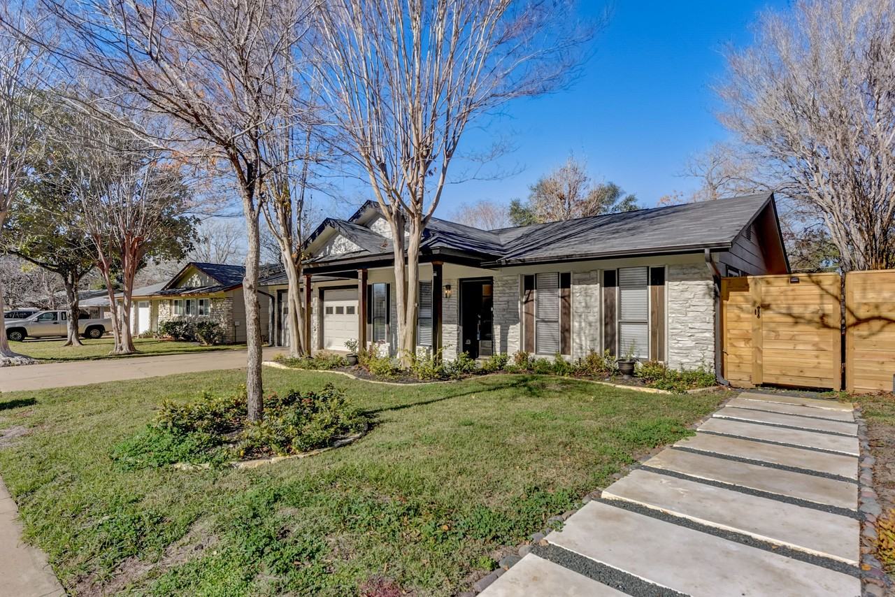 7002 Whispering Oaks Dr #NA - Photo 2 of 34