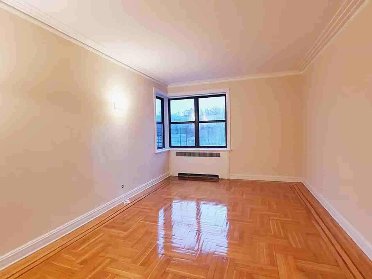 33 Loudoun St #6C - Photo 3 of 8