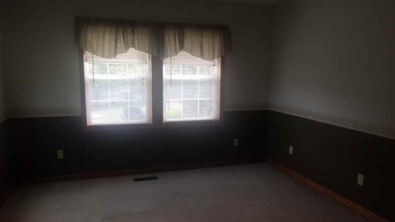 63 Garden Ct - Photo 6 of 23