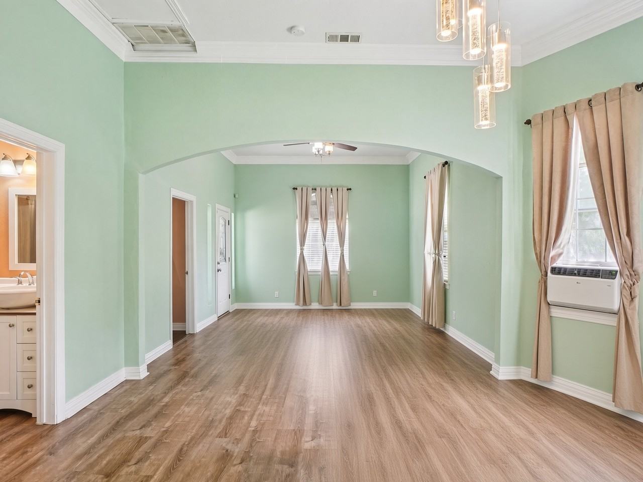 600 S Fitzhugh Ave #NA - Photo 7 of 15