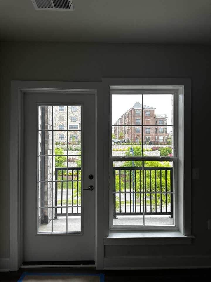 104 Saint Ives Pl #404 - Photo 3 of 12