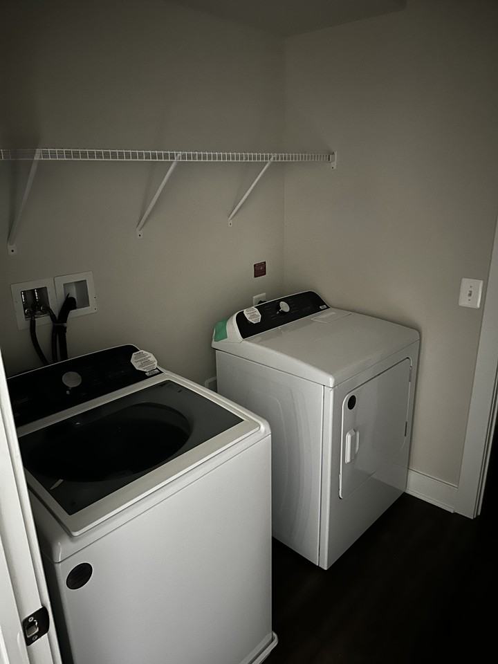 104 Saint Ives Pl #404 - Photo 6 of 12