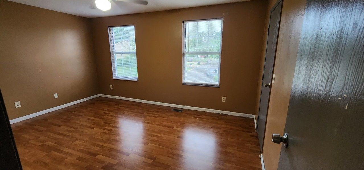5052 Crockett Dr #NA - Photo 6 of 13