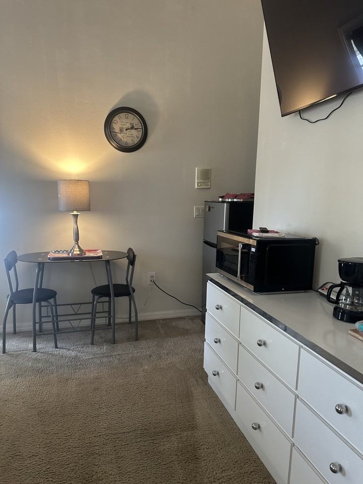 3345 Heath Dr #NA - Photo 6 of 20