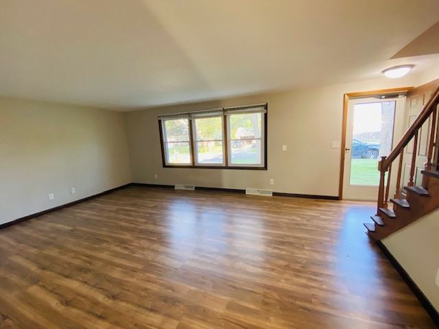 Regina St #2710 - Photo 5 of 11