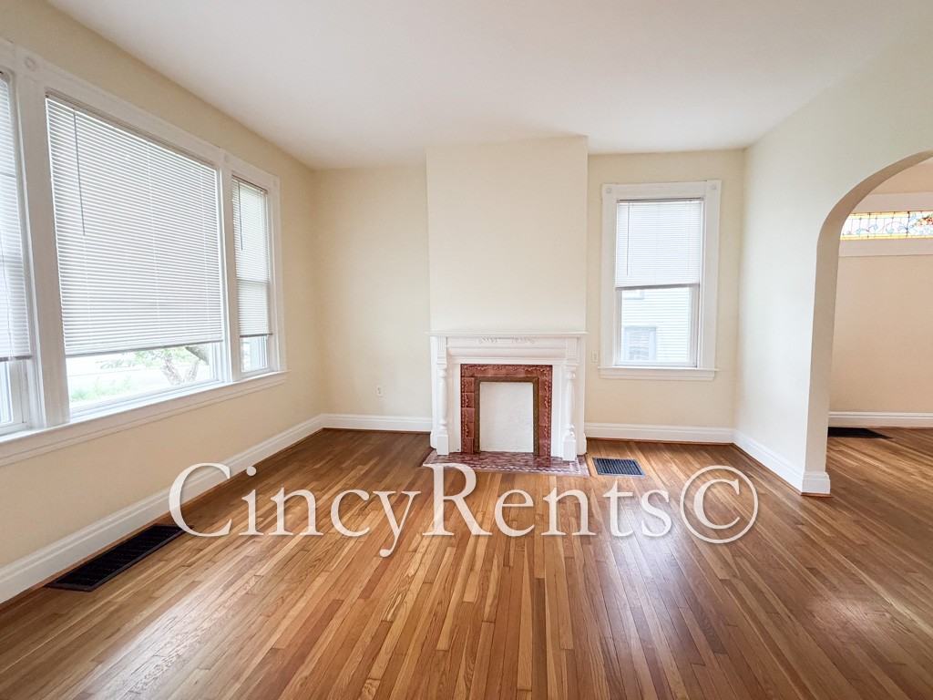 3519 Shaw Ave #NA - Photo 4 of 28