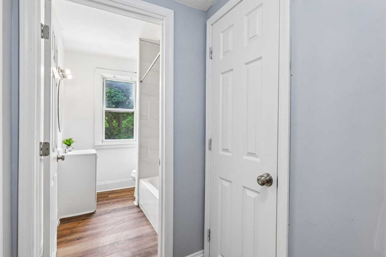 10703 Lee Ave #8 - Photo 2 of 20