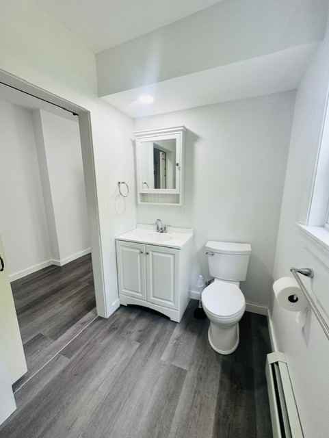 721 Lisbon St #1A - Photo 3 of 14