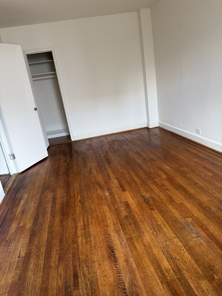 2386 Davidson Ave #2C - Photo 6 of 6
