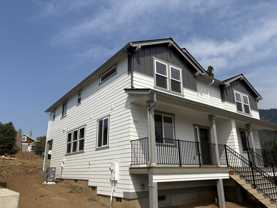 330 Ne Washington St #NA - Photo 1 of 1