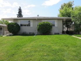 729 67 Ave Sw - Photo 1 of 1
