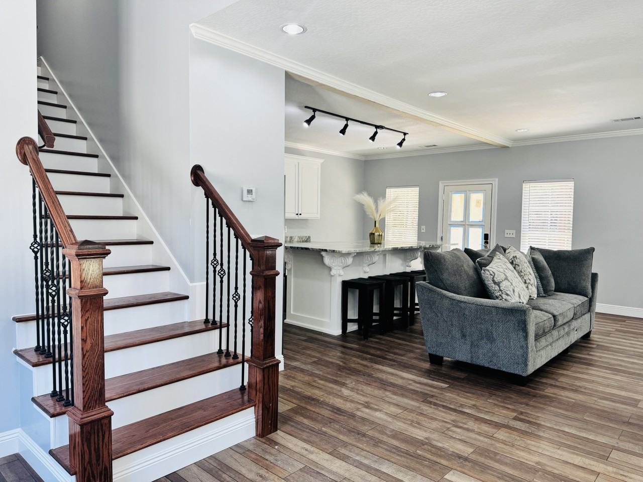123 Grovewood Dr #NA - Photo 2 of 9