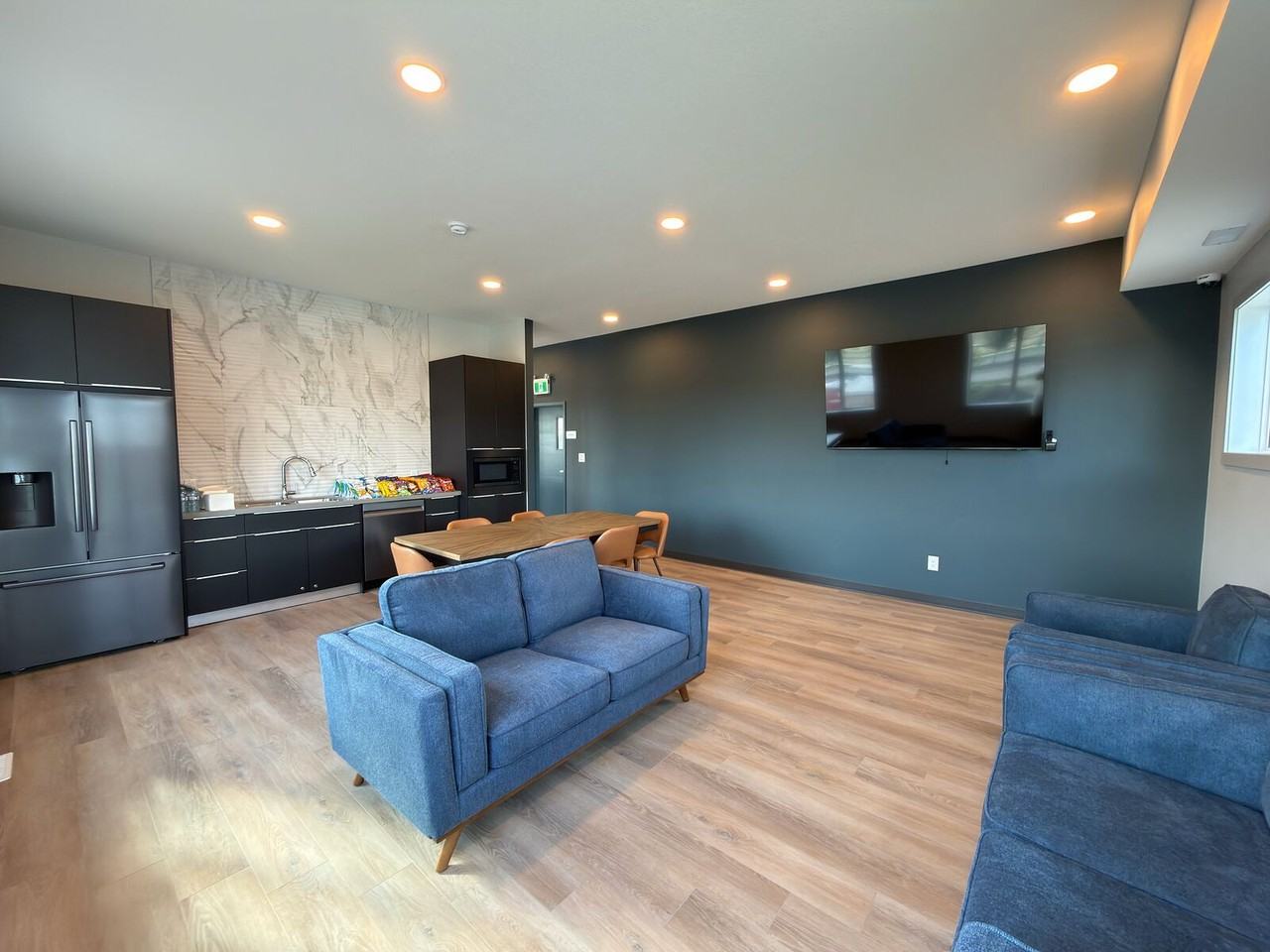 Cambrian Blvd - Photo 6 of 37