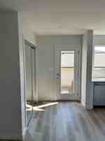 featured image of 5129 21a Ave Sw