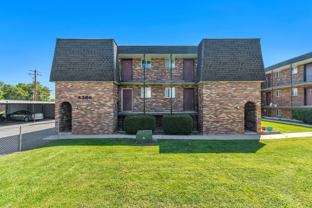 4371 / 4365 S Fairbourne Ave - Photo 1 of 1