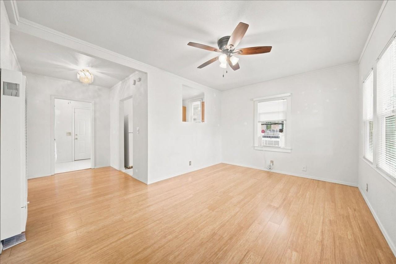 4932 11th Ave - Photo 4 of 22