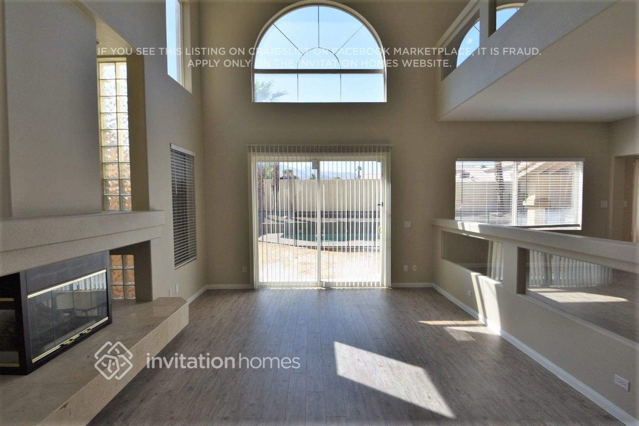 3821 Cranbrook Hill St - Photo 3 of 14